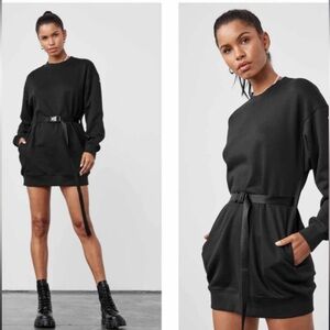 NWT Alo Yoga cityscape sweatshirt dress in black size xs